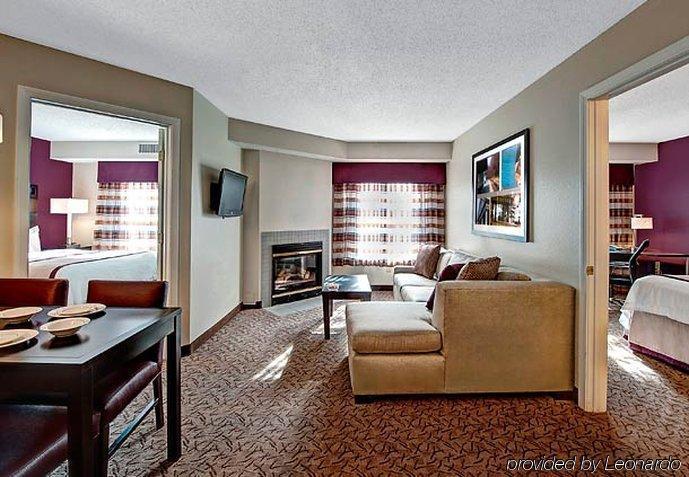 Residence Inn Boston Foxborough Room photo
